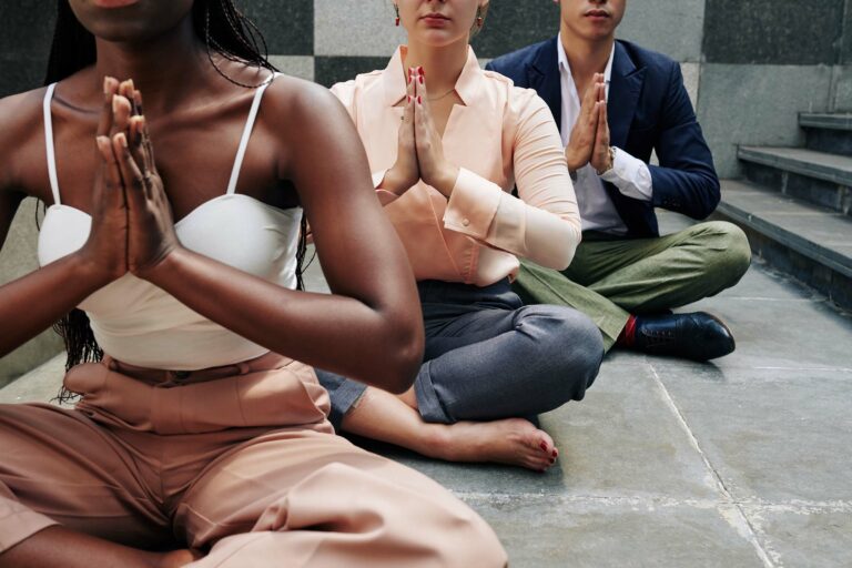 cours de yoga et cours de méditation en entreprise